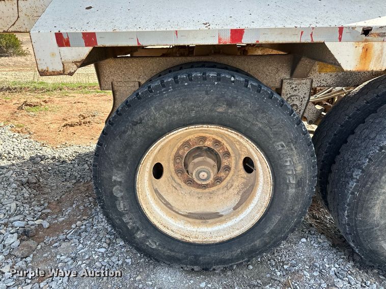 image for item KV9580 2007 CTS NDT-40  bottom dump trailer