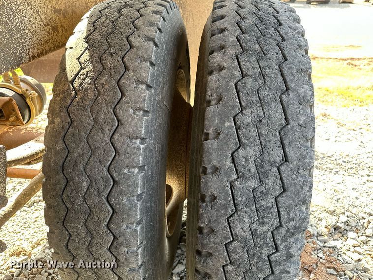 image for item KV9580 2007 CTS NDT-40  bottom dump trailer