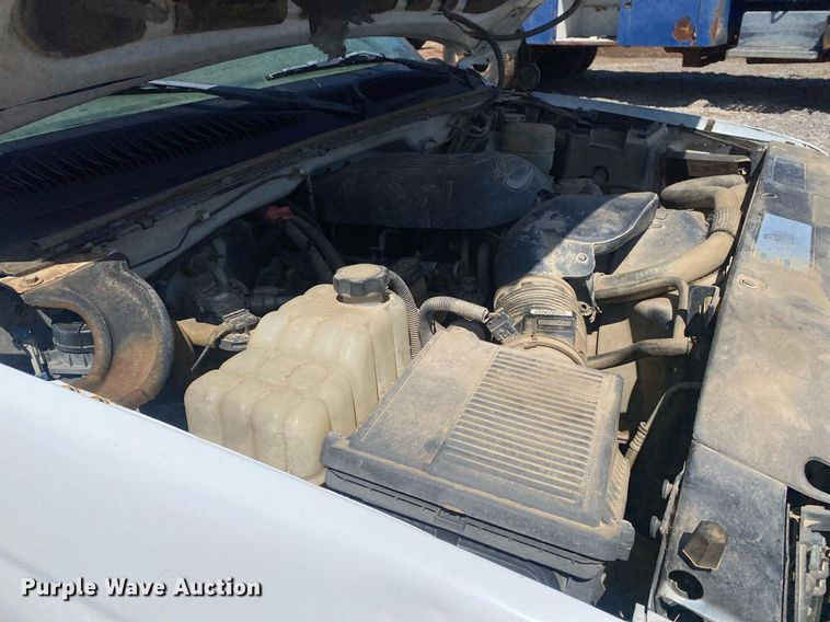 image for item KV9582 2001 Chevrolet Silverado 1500  Ext. Cab pickup truck