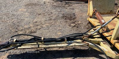 image for item KV9583 Road maintainer