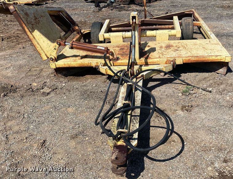 image for item KV9583 Road maintainer