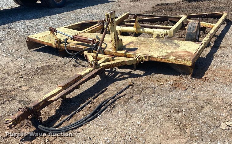 image for item KV9584 Road maintainer