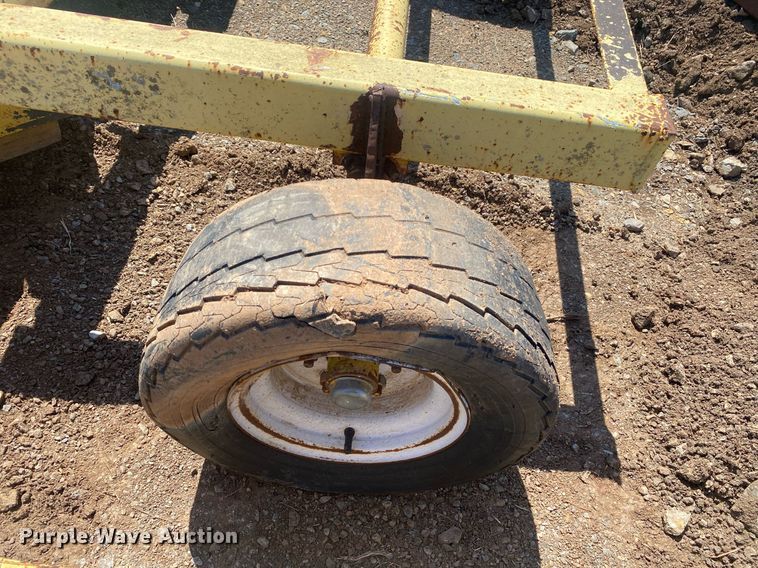 image for item KV9584 Road maintainer