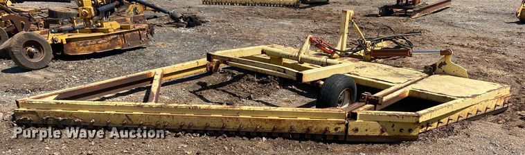 image for item KV9585 Road maintainer