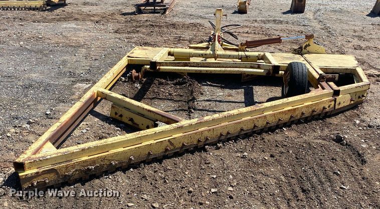 image for item KV9585 Road maintainer