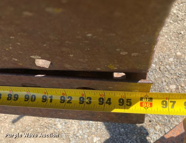 image for item KV9587 The Russell Grader Mfg. Co.  grader