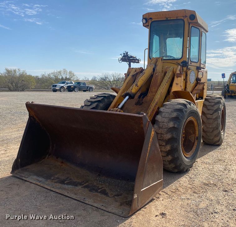 image for item KV9589 1979 John Deere 544B  wheel loader
