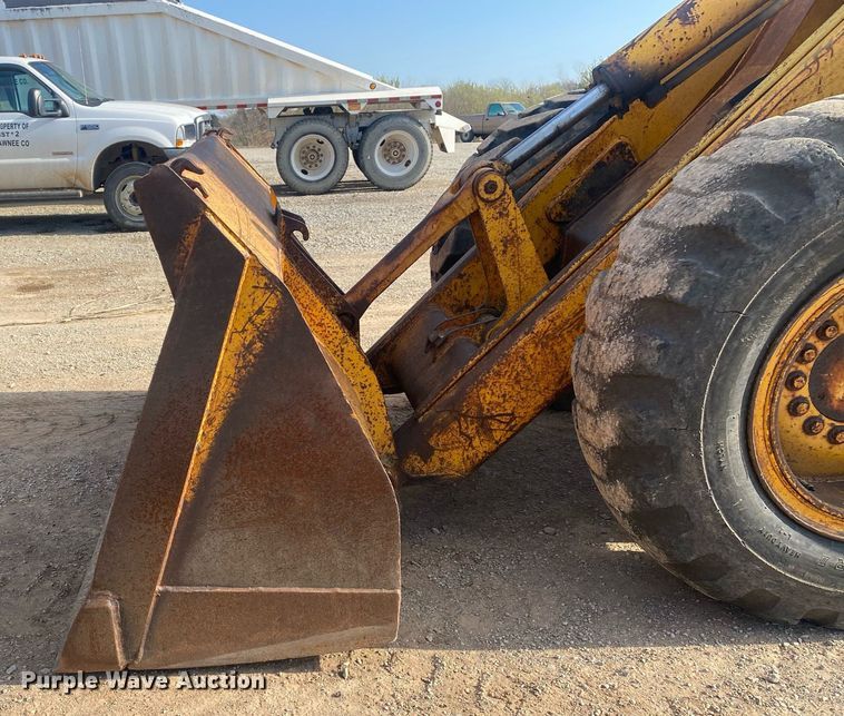 image for item KV9589 1979 John Deere 544B  wheel loader