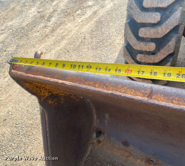 image for item KV9589 1979 John Deere 544B  wheel loader