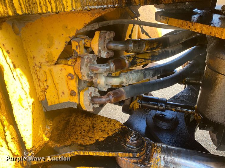 image for item KV9589 1979 John Deere 544B  wheel loader