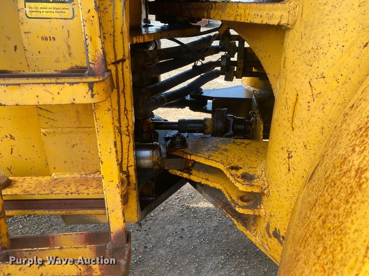 image for item KV9589 1979 John Deere 544B  wheel loader