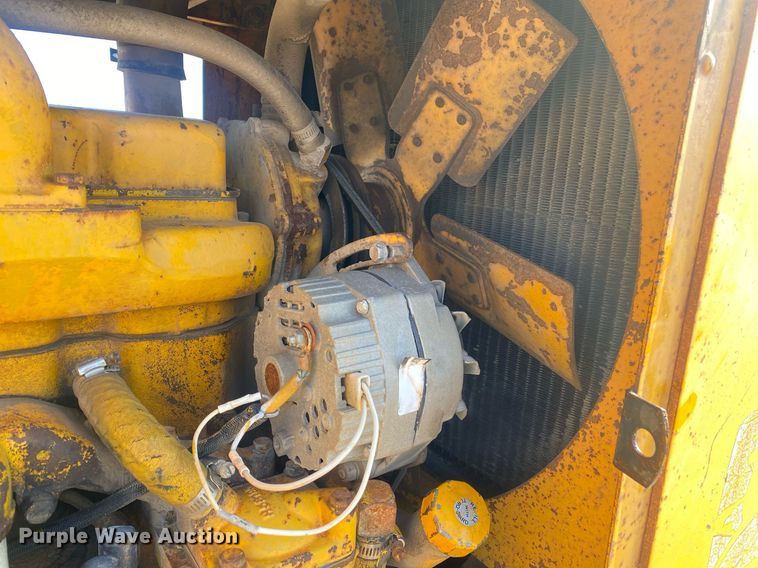 image for item KV9589 1979 John Deere 544B  wheel loader