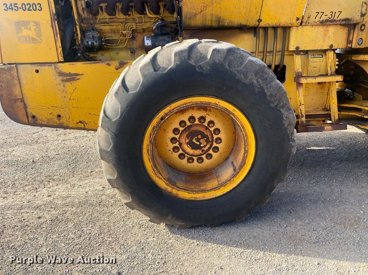 image for item KV9589 1979 John Deere 544B  wheel loader