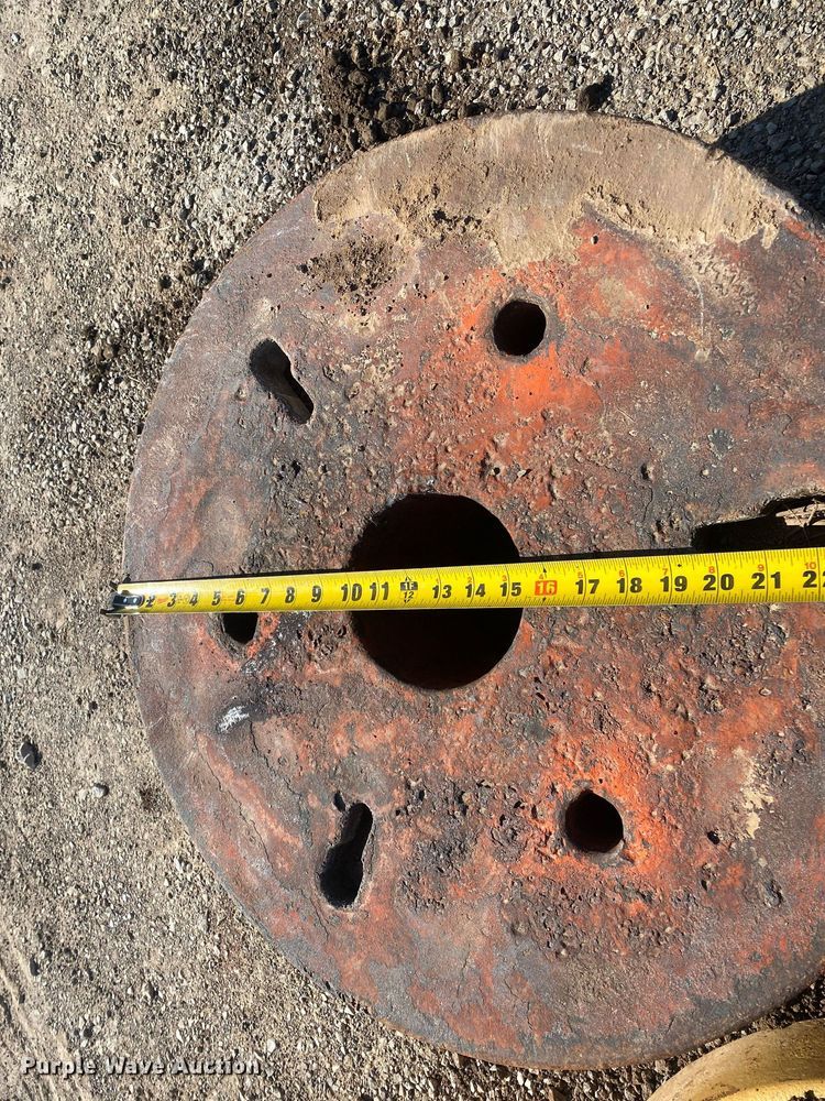 image for item KV9593 (2) tractor wheel weights