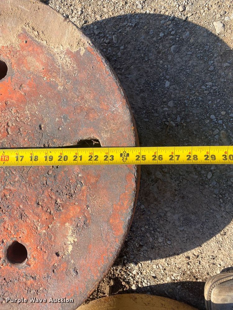 image for item KV9593 (2) tractor wheel weights