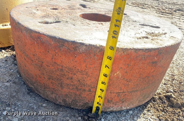 image for item KV9593 (2) tractor wheel weights