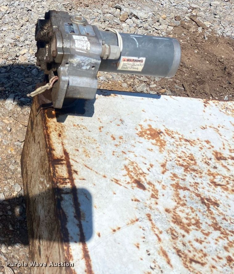 image for item KV9595 Fuel tank