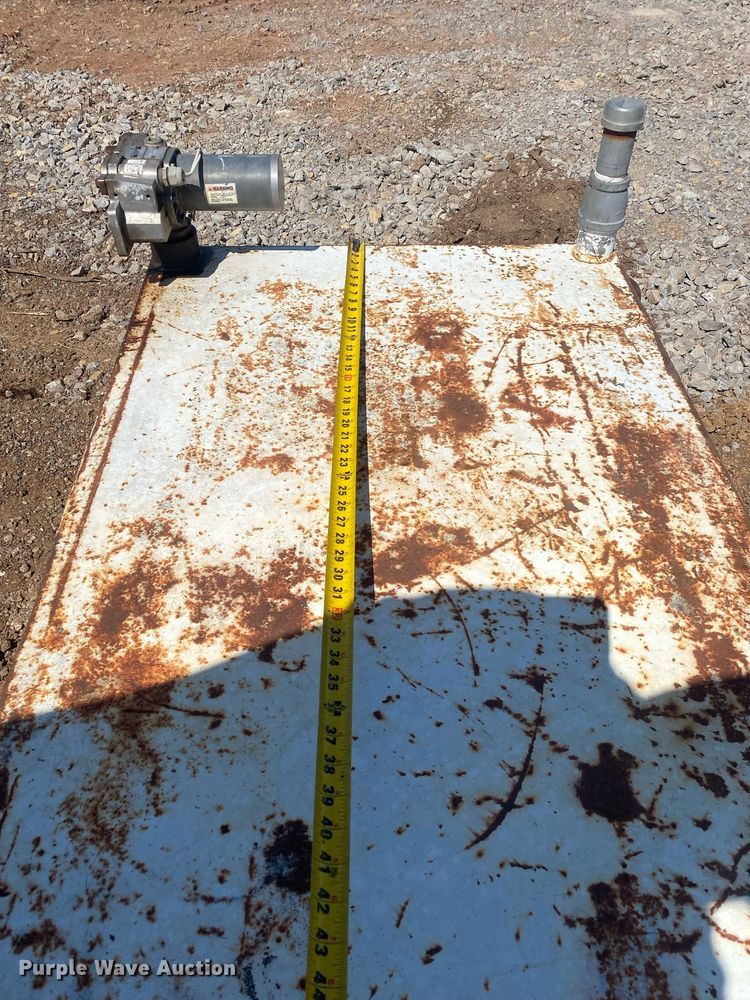 image for item KV9595 Fuel tank