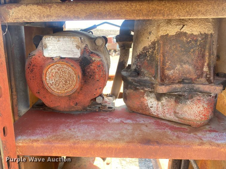 image for item KV9596 Fuel pump