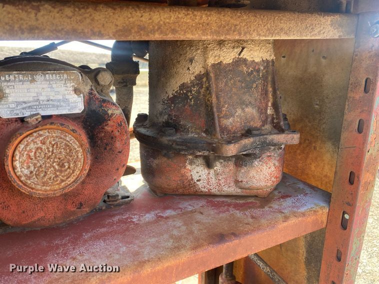 image for item KV9596 Fuel pump