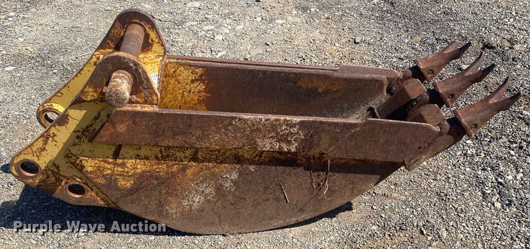 image for item KV9597 Caterpillar  excavator bucket