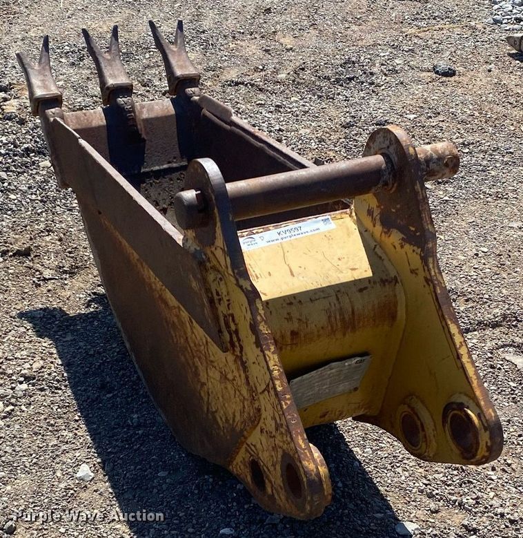 image for item KV9597 Caterpillar  excavator bucket