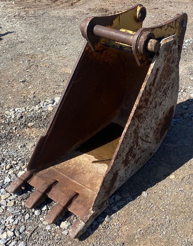 image for item KV9598 Caterpillar  excavator bucket