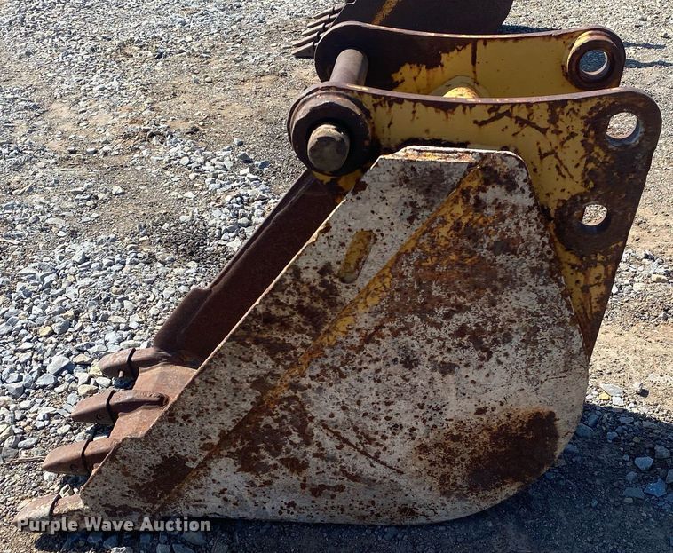 image for item KV9598 Caterpillar  excavator bucket