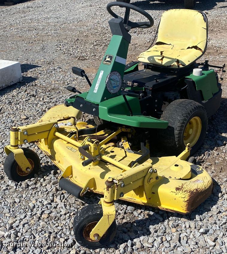 image for item KV9600 John Deere F525  lawn mower