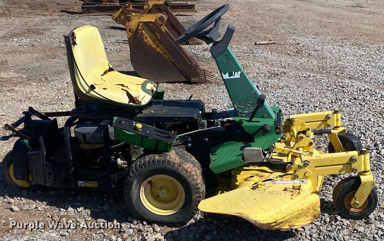 image for item KV9600 John Deere F525  lawn mower