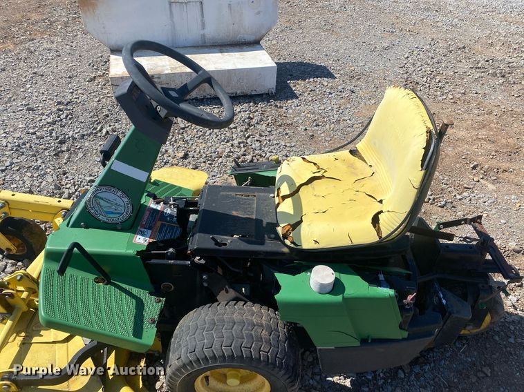 image for item KV9600 John Deere F525  lawn mower