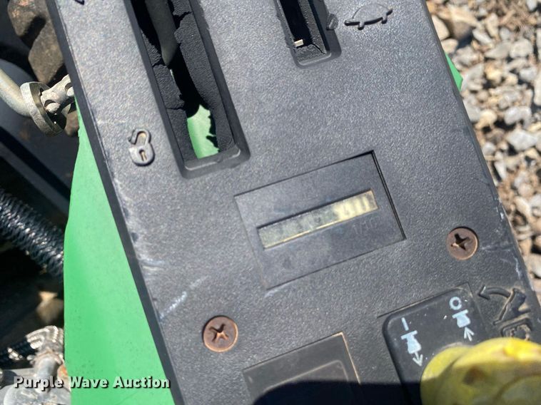 image for item KV9600 John Deere F525  lawn mower