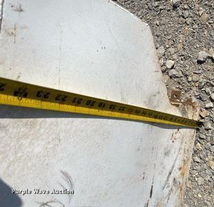 image for item KV9601 L-shaped fuel tank