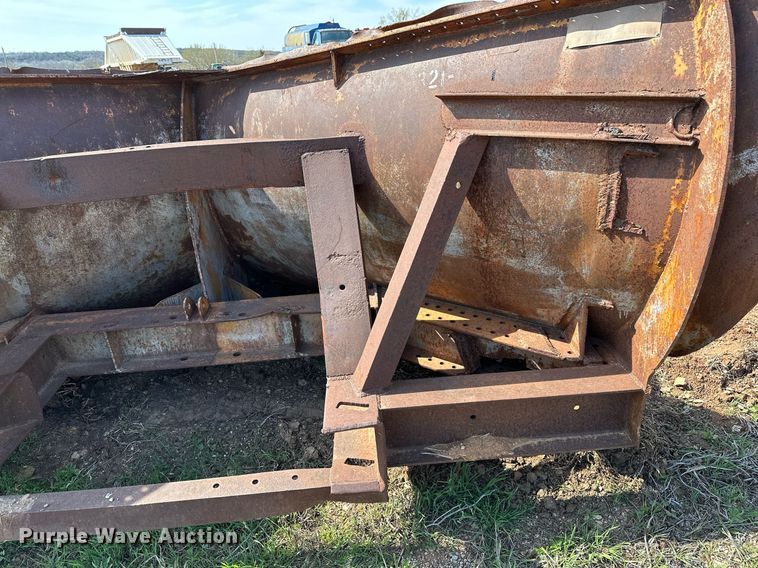 image for item KV9602 Wentz B  14' W snow plow