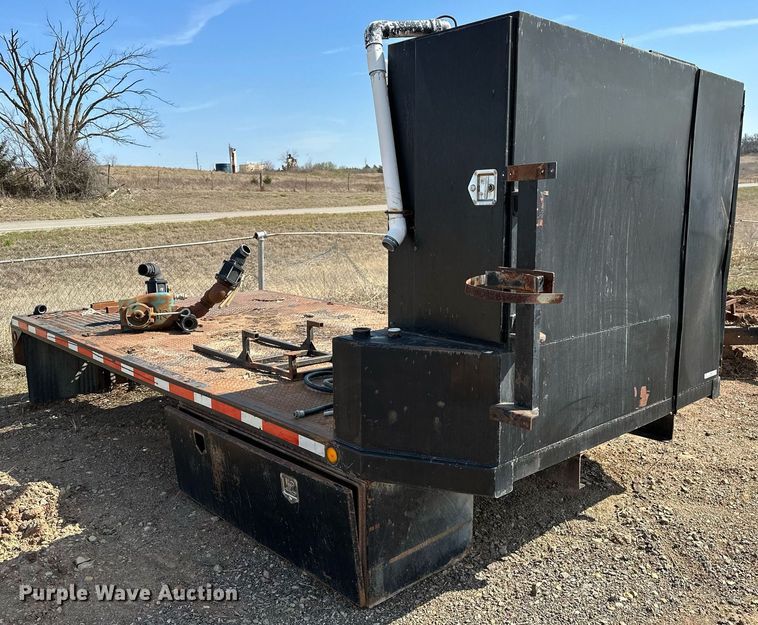 image for item KV9606 Flatbed