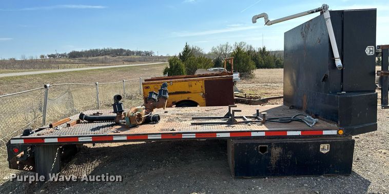 image for item KV9606 Flatbed