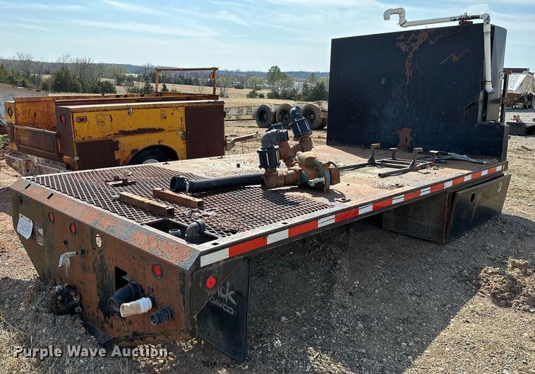 image for item KV9606 Flatbed