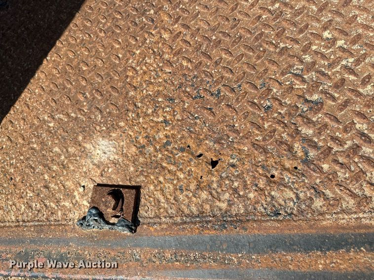 image for item KV9606 Flatbed