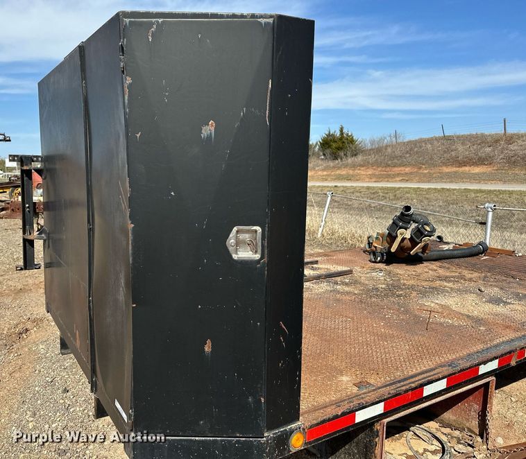 image for item KV9606 Flatbed