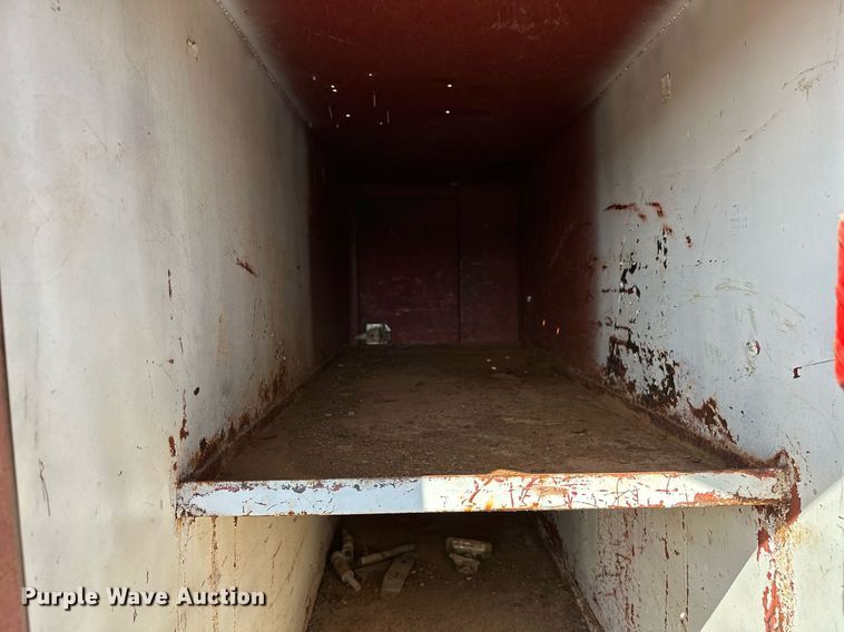 image for item KV9606 Flatbed