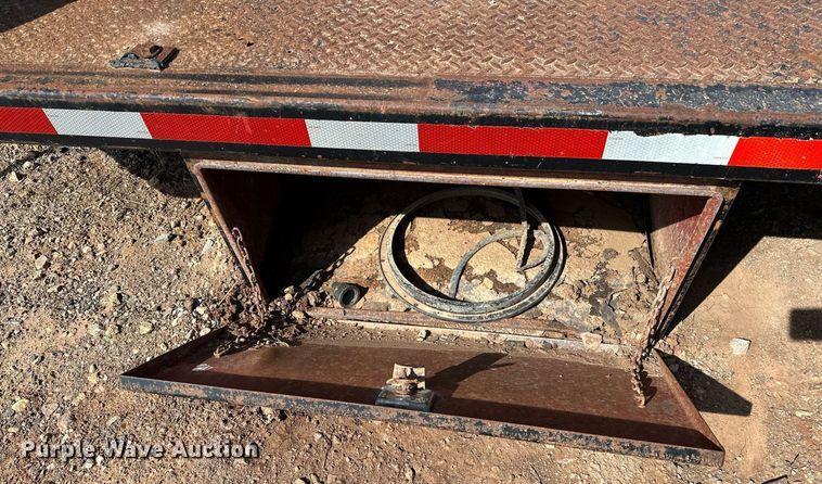 image for item KV9606 Flatbed