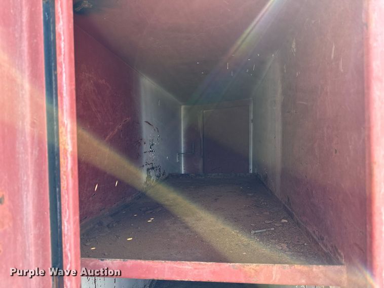 image for item KV9606 Flatbed