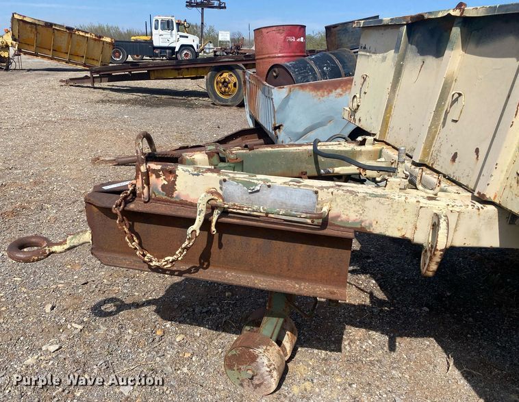 image for item KV9607 National  utility trailer