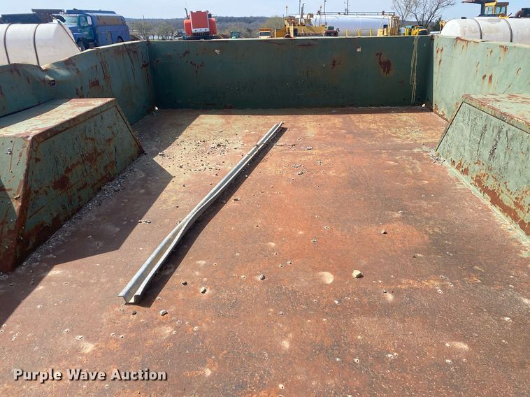 image for item KV9607 National  utility trailer