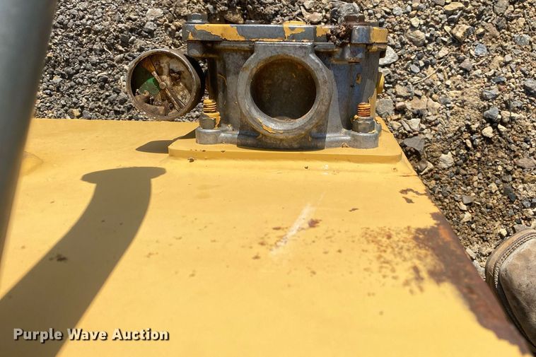 image for item KV9610 Hydraulic tank