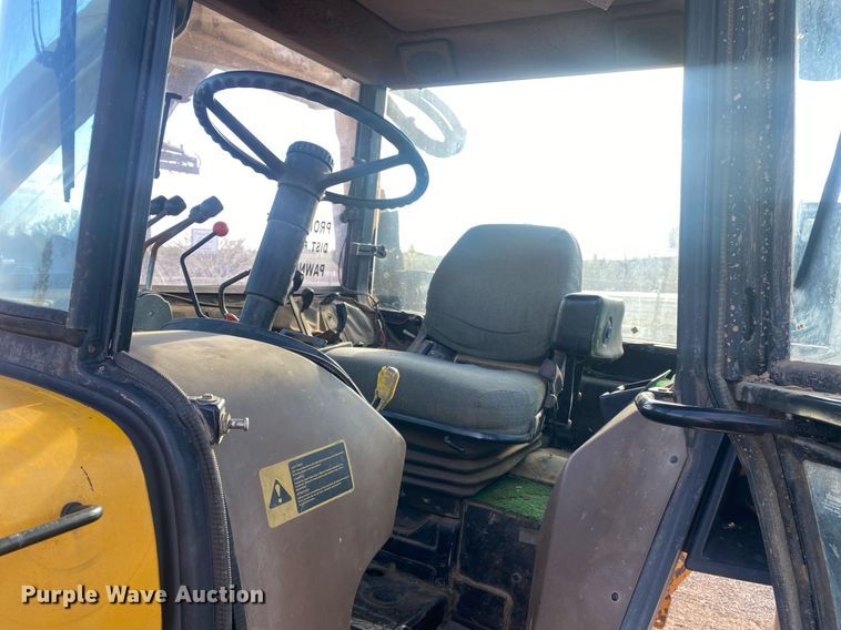 image for item KV9612 1990 John Deere 2755  MFWD tractor