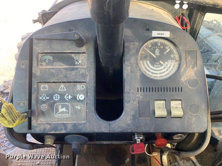 image for item KV9612 1990 John Deere 2755  MFWD tractor