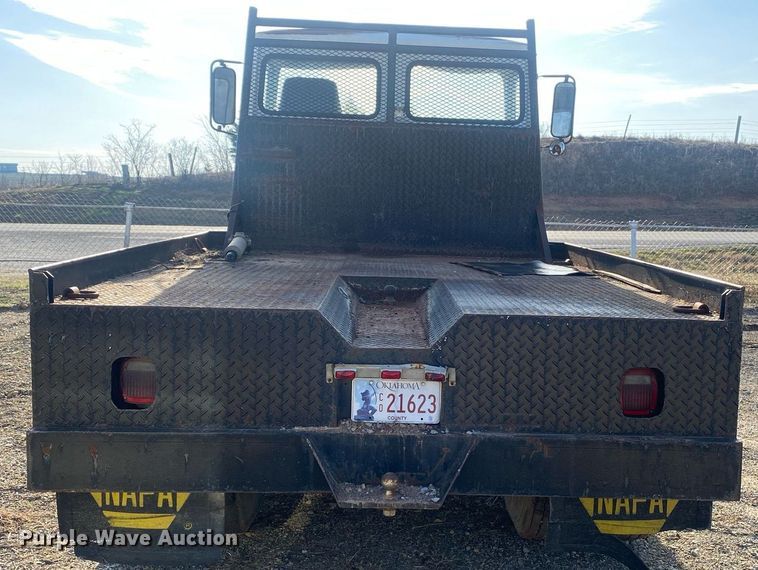 image for item KV9613 1986 Mack CS200P  flatbed truck