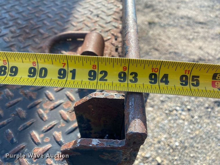 image for item KV9613 1986 Mack CS200P  flatbed truck