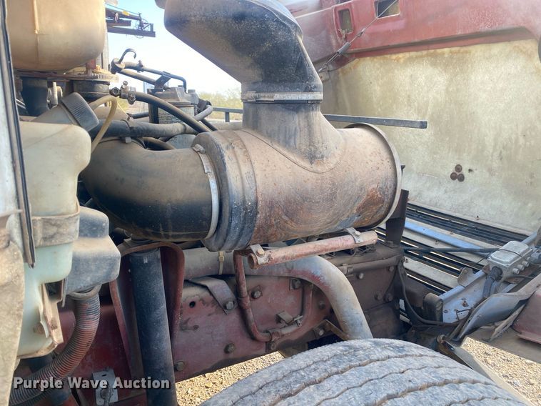 image for item KV9613 1986 Mack CS200P  flatbed truck